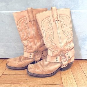 Frye Women’s Eagle Stitch Square Toe Harness Boot - Pull On Western - size 6